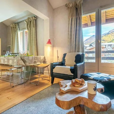 Duplex élégant à : Wifi, Parking Couvert, Proche Commodités Et Navette - Fr-1-694-61 Appartement *
